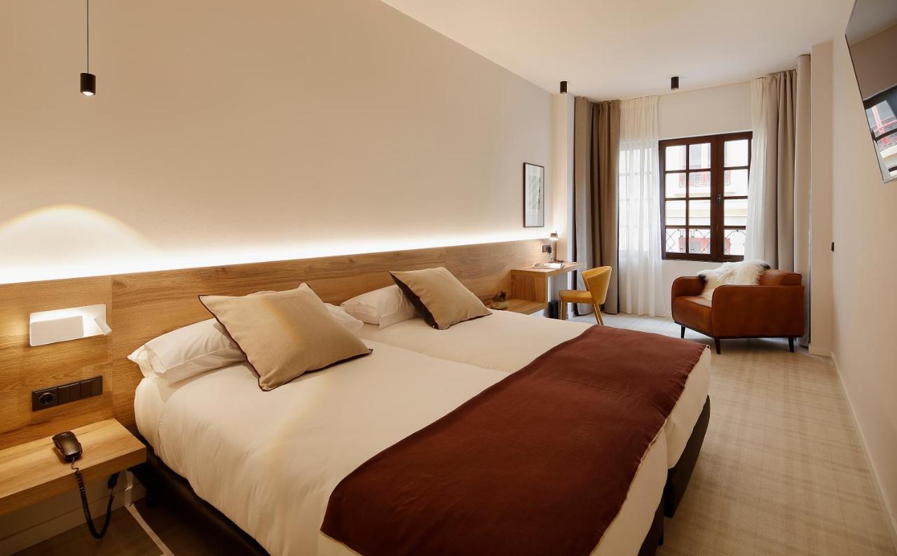 Munna Hotel Boutique Gijon Bagian luar foto
